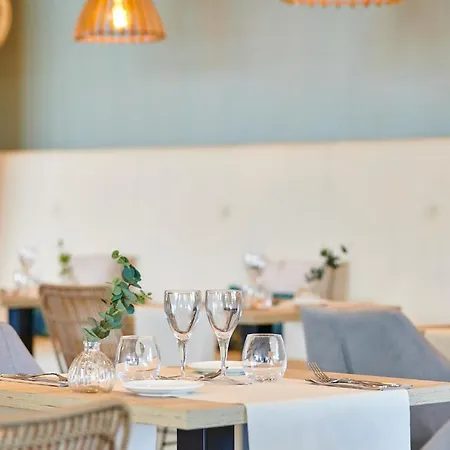 Отель Les Terrasses D'atlanthal 3*
